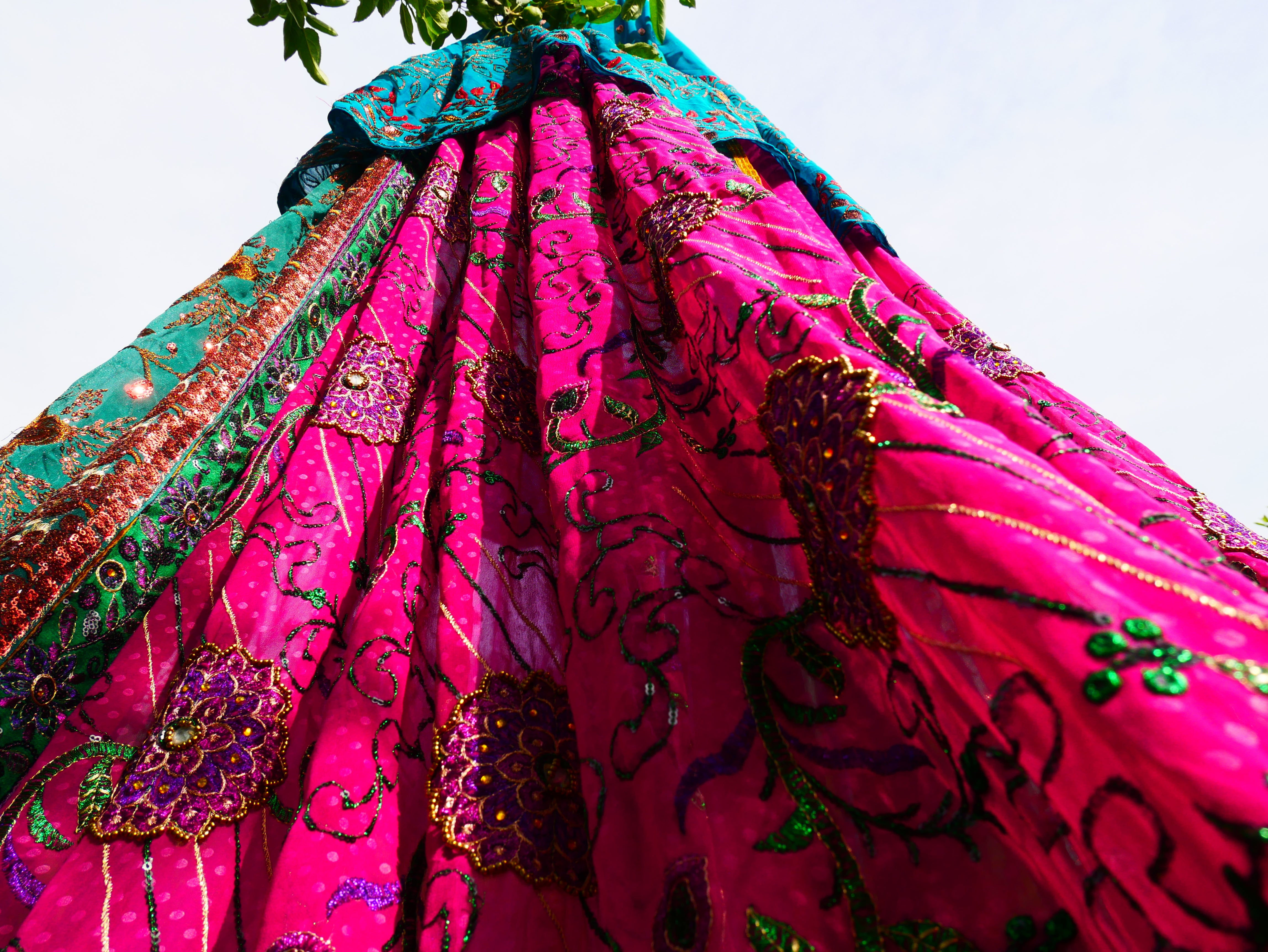 Kashmiri Canopy Saree tent - Bed Canopy  | Festival or Glamping decor - Shanti baldachin for Meditation Spaces
