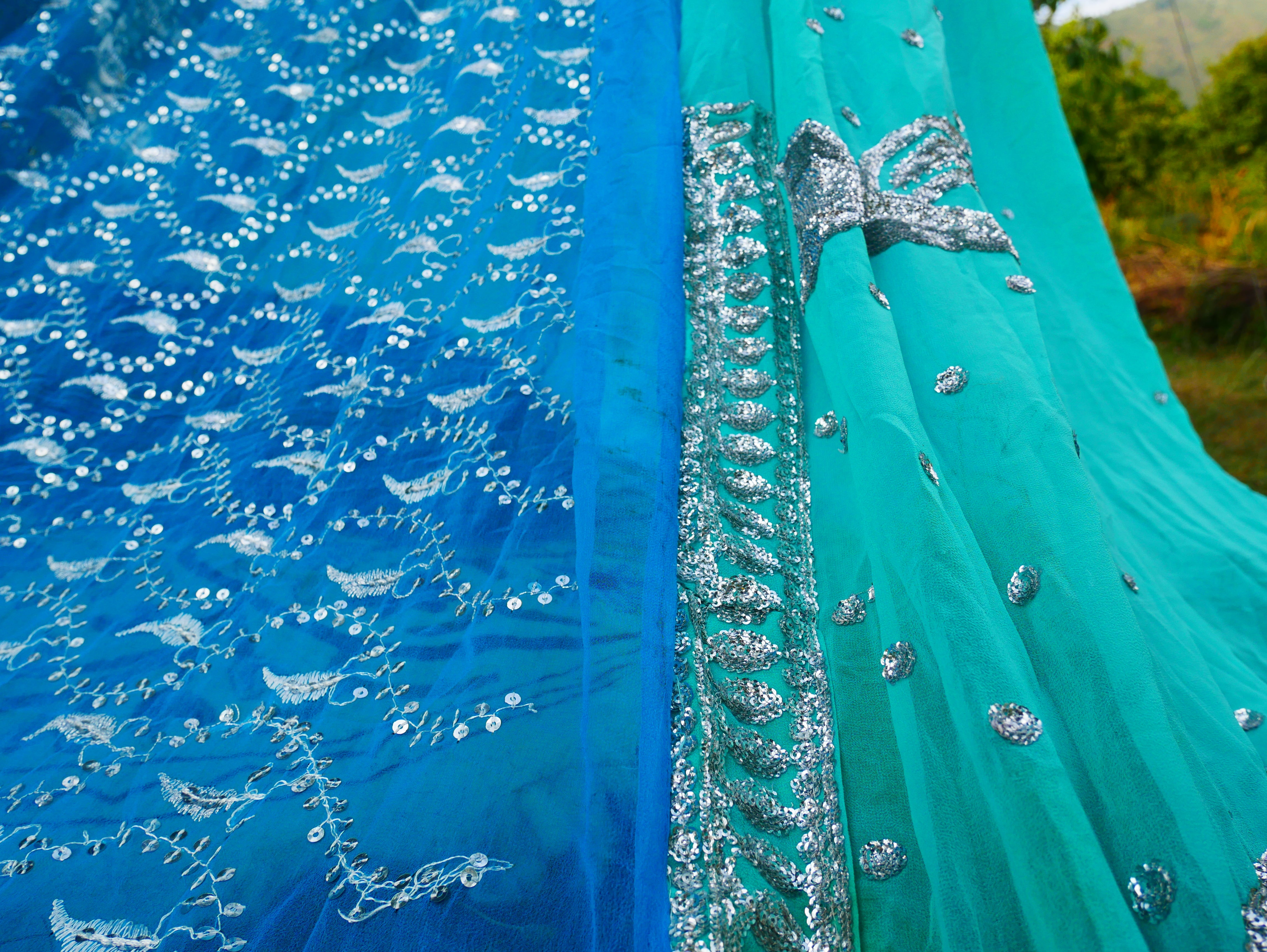 Boho Baldachin - Saree Zelt - Betthimmel | böhmische Hochzeitskulisse – Hippie-Dekor – Sitzbereich auf dem Boden | Meditationsraum - Shanti-Baldachin