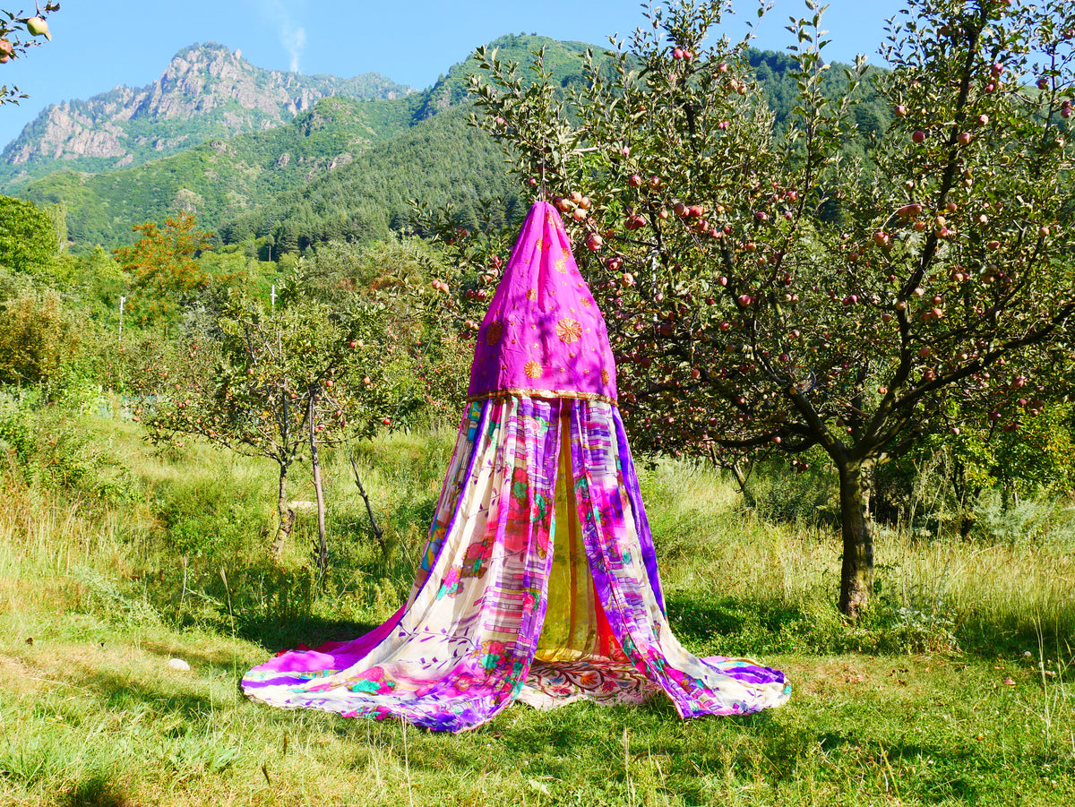 Kashmiri Canopy Saree tent - Bed Canopy  | Festival or Glamping decor - Shanti baldachin for Meditation Spaces