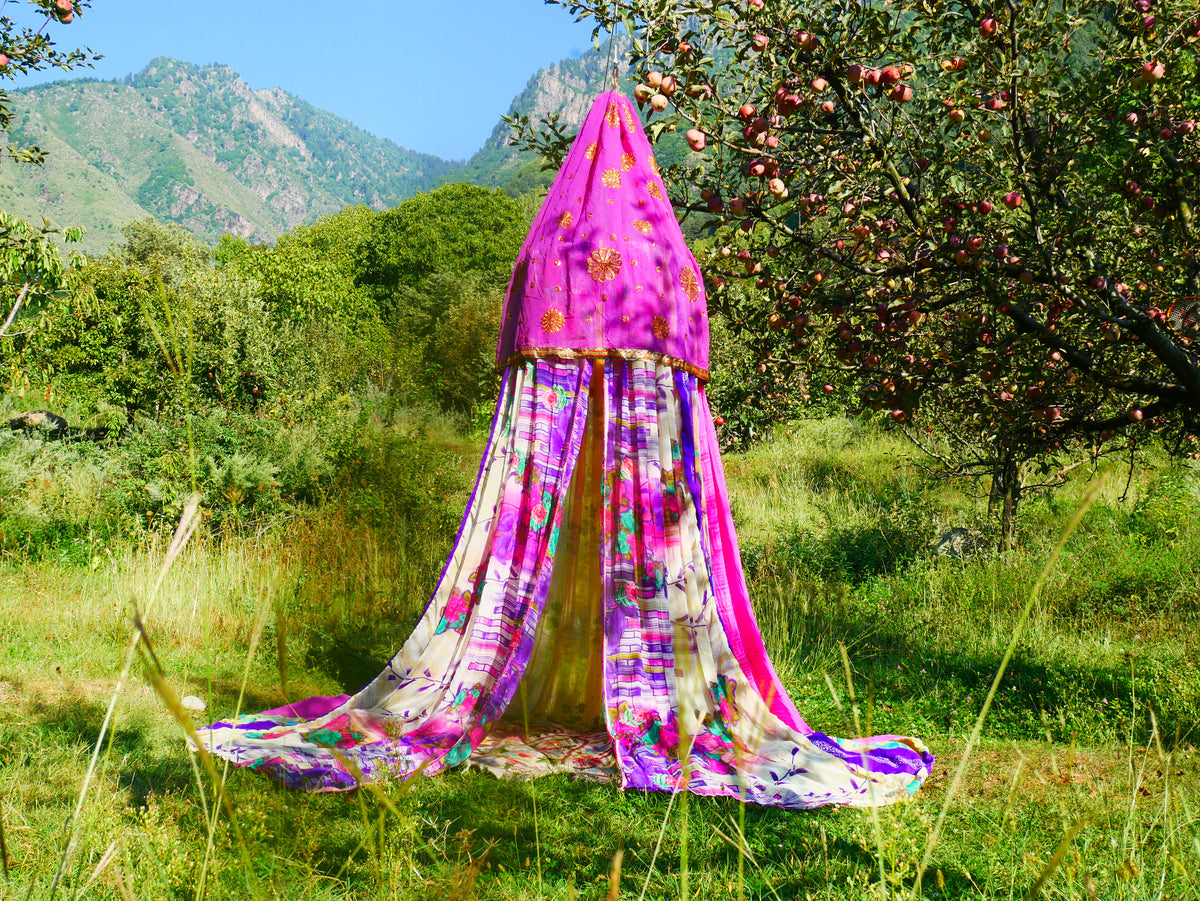 Kashmiri Canopy Saree tent - Bed Canopy  | Festival or Glamping decor - Shanti baldachin for Meditation Spaces