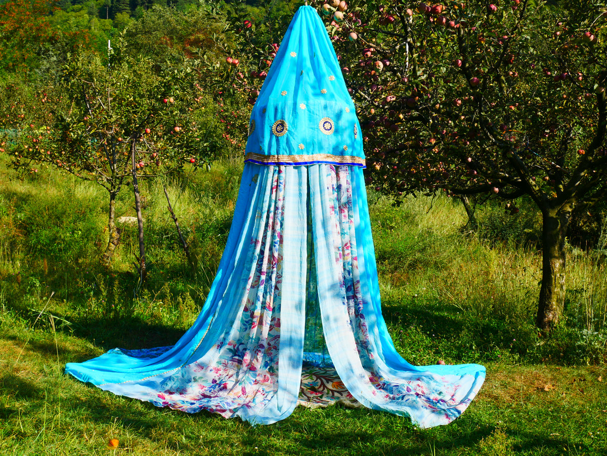 Saree canopy - hanging tent - bed canopy | bohemian wedding backdrop | for meditation rooms and reading nooks