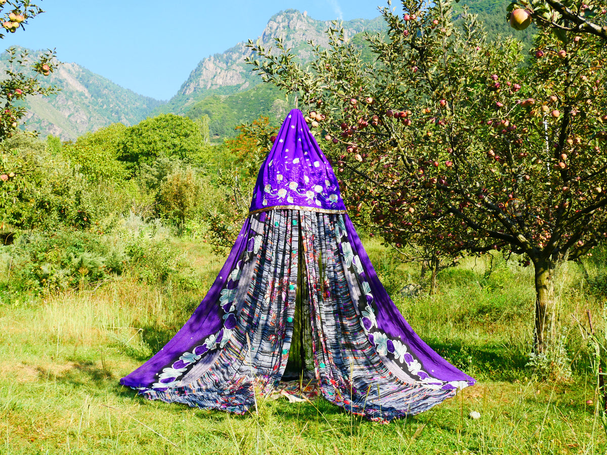 Shanti Canopy Saree tent - bed canopy | Kashmiri baldachin for Meditation Spaces or Reading nooks