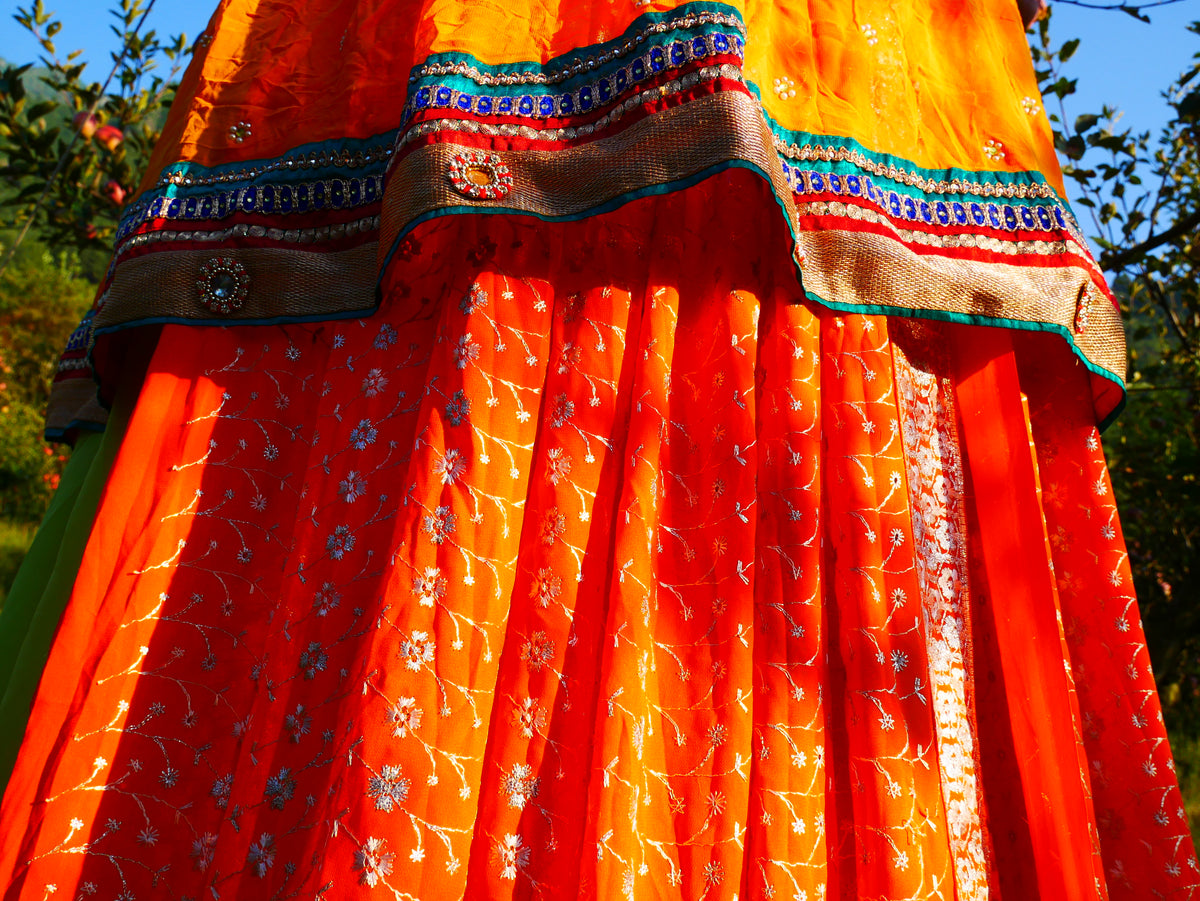 Boho Baldachin - Saree Zelt - Betthimmel | böhmische Hochzeitskulisse – Hippie-Dekor – Sitzbereich auf dem Boden | Meditationsraum - Shanti-Baldachin