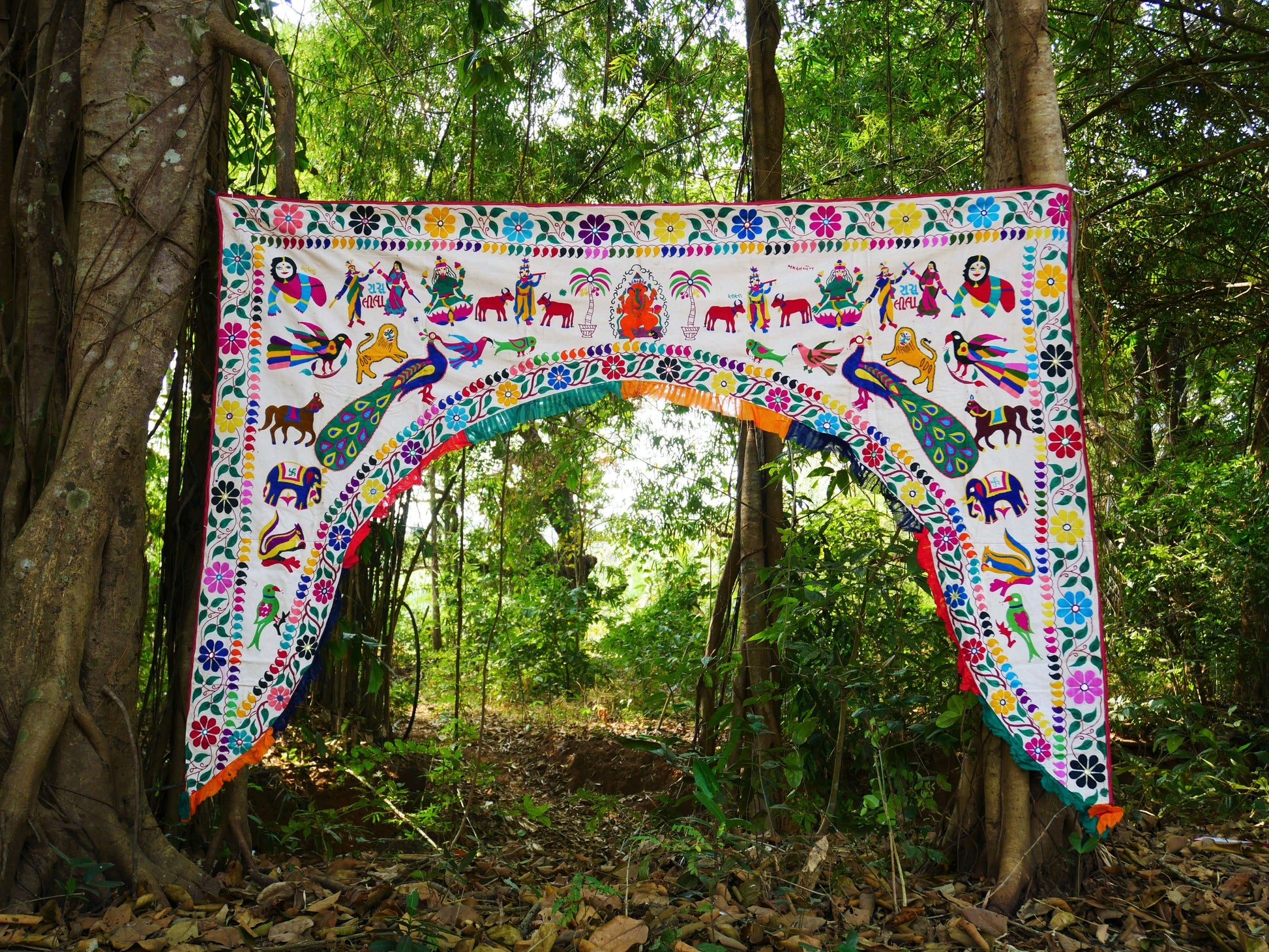 Vintage door valance - colorful Toran - Indian window topper | authentic tribal door decor | boho wall tapestry - bohemian curtain - The Shanti Home