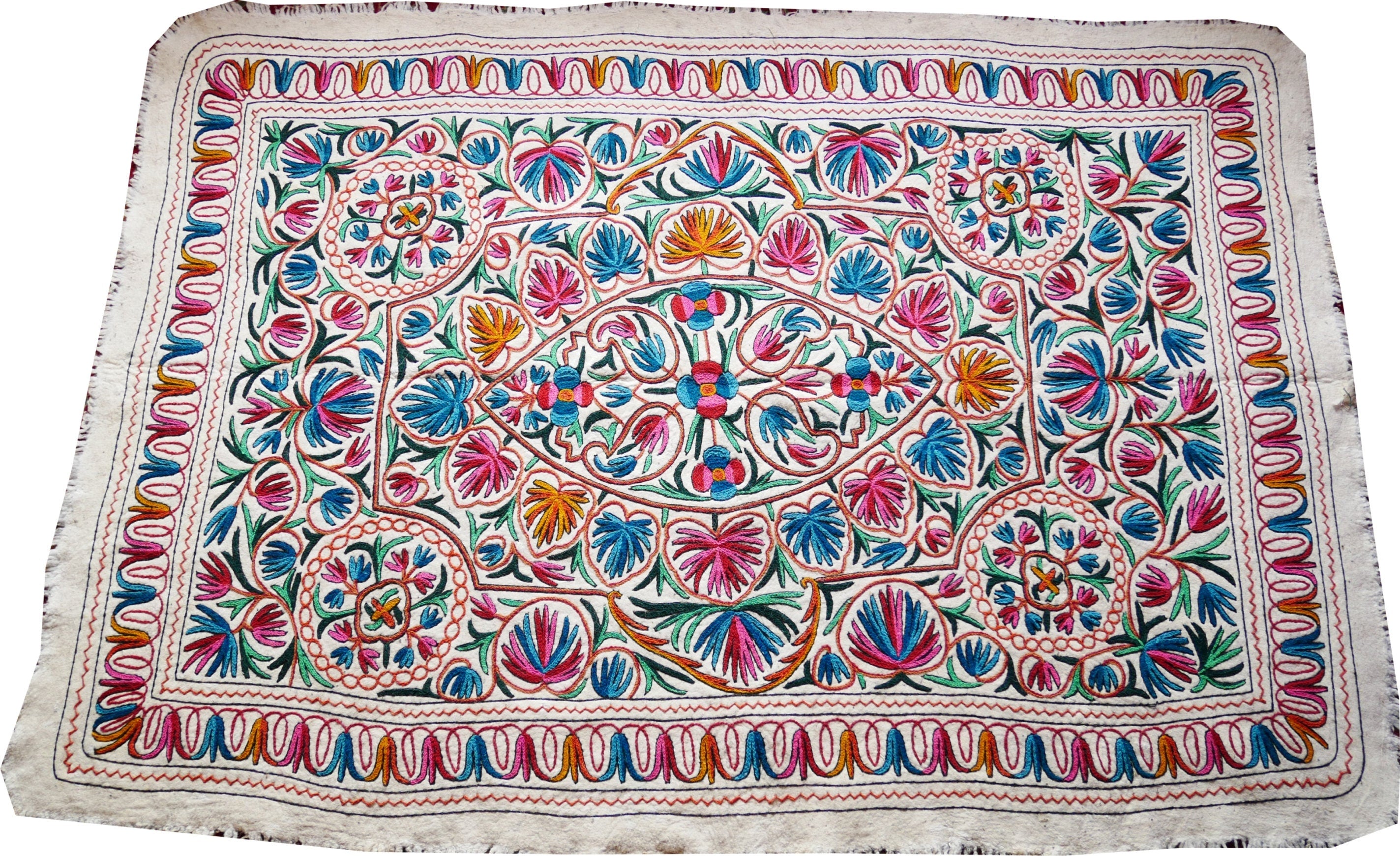 Large wool rug - Mandala rug 9x6' | boho area rug - traditional Namda from Kashmir | felted wool rug handmade embroidery - The Shanti Home