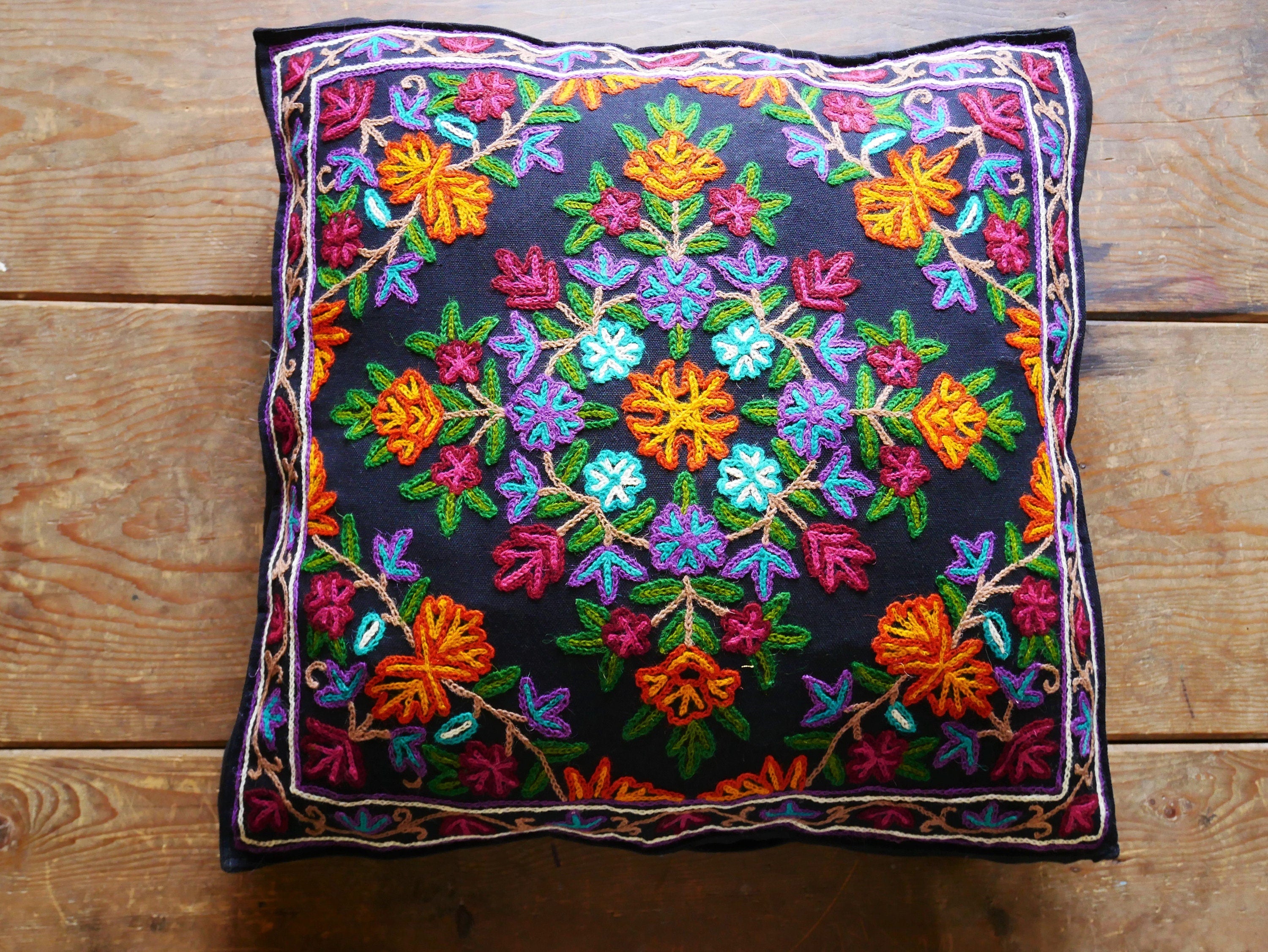 Kashmiri floor pillow cover - Meditation cushion "Shanti" 24x24 inches - The Shanti Home
