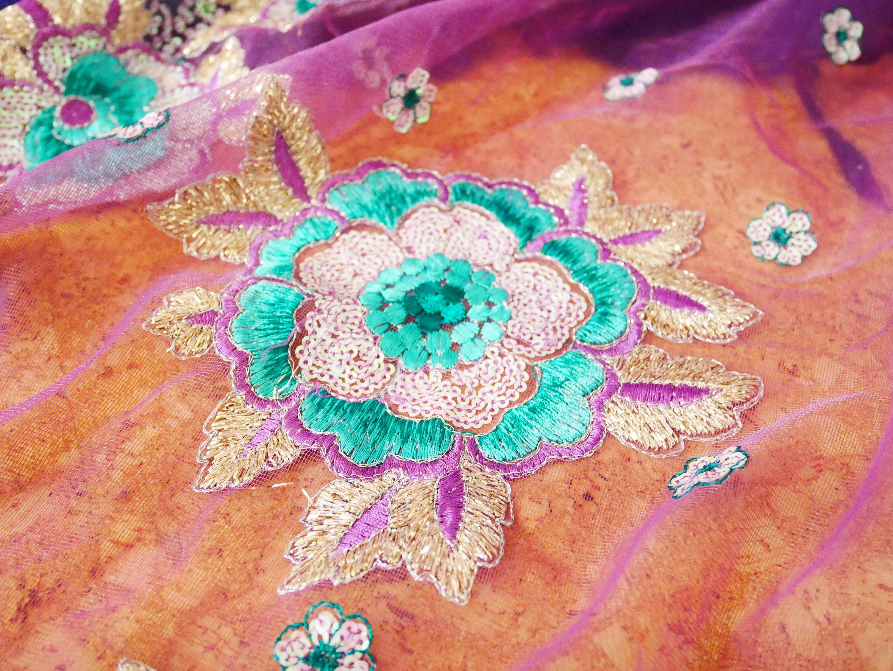 Saree canopy frame with handcrafted walnut wood rods | Boho bed canopy - The Shanti Home