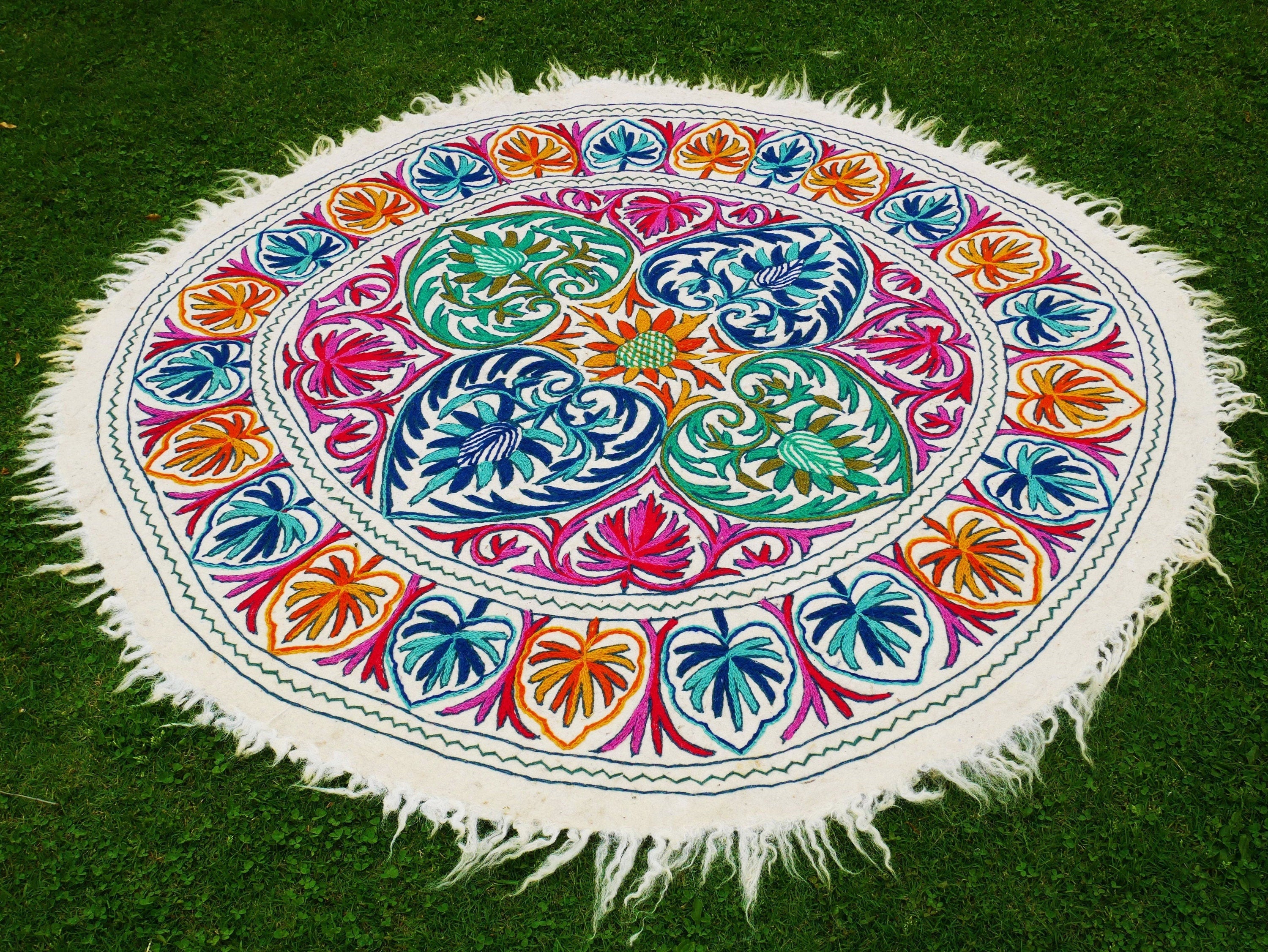 5ft Namda - boho wool rug | hand felted and embroidered - Kashmiri area rug - The Shanti Home